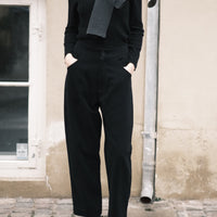 Signature Curve Legged Trouser - Fall Edition - Black