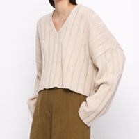 Oversized Ribbed V-Neck - Beige-White