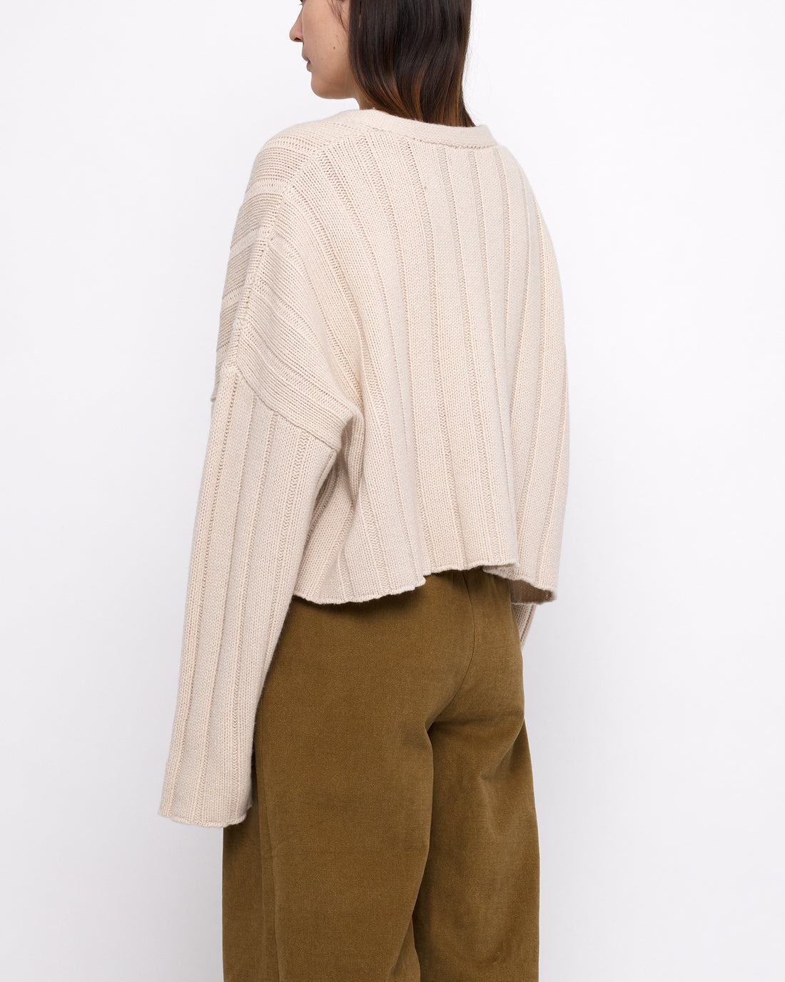 Oversized Ribbed V-Neck - Beige-White