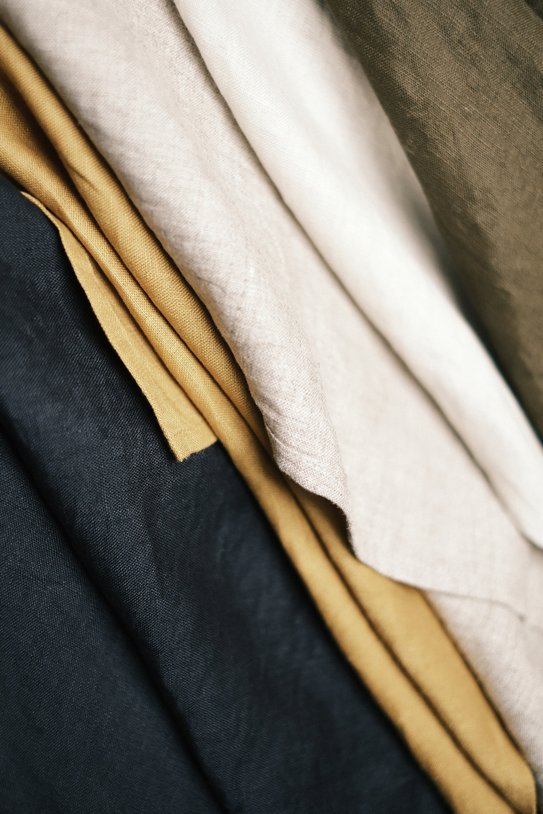 7115 Linen Tea Towel - Ochre