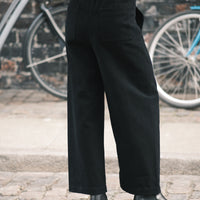 Straight Legged Trouser - FW26 - Black