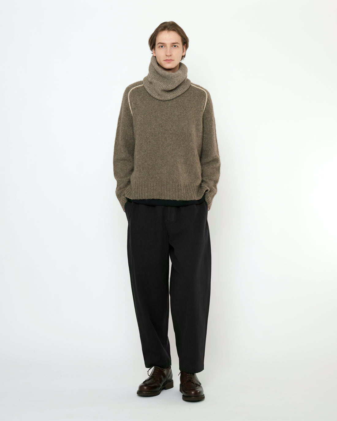Signature Elastic Pull-Up Trouser - Fall Edition - Black