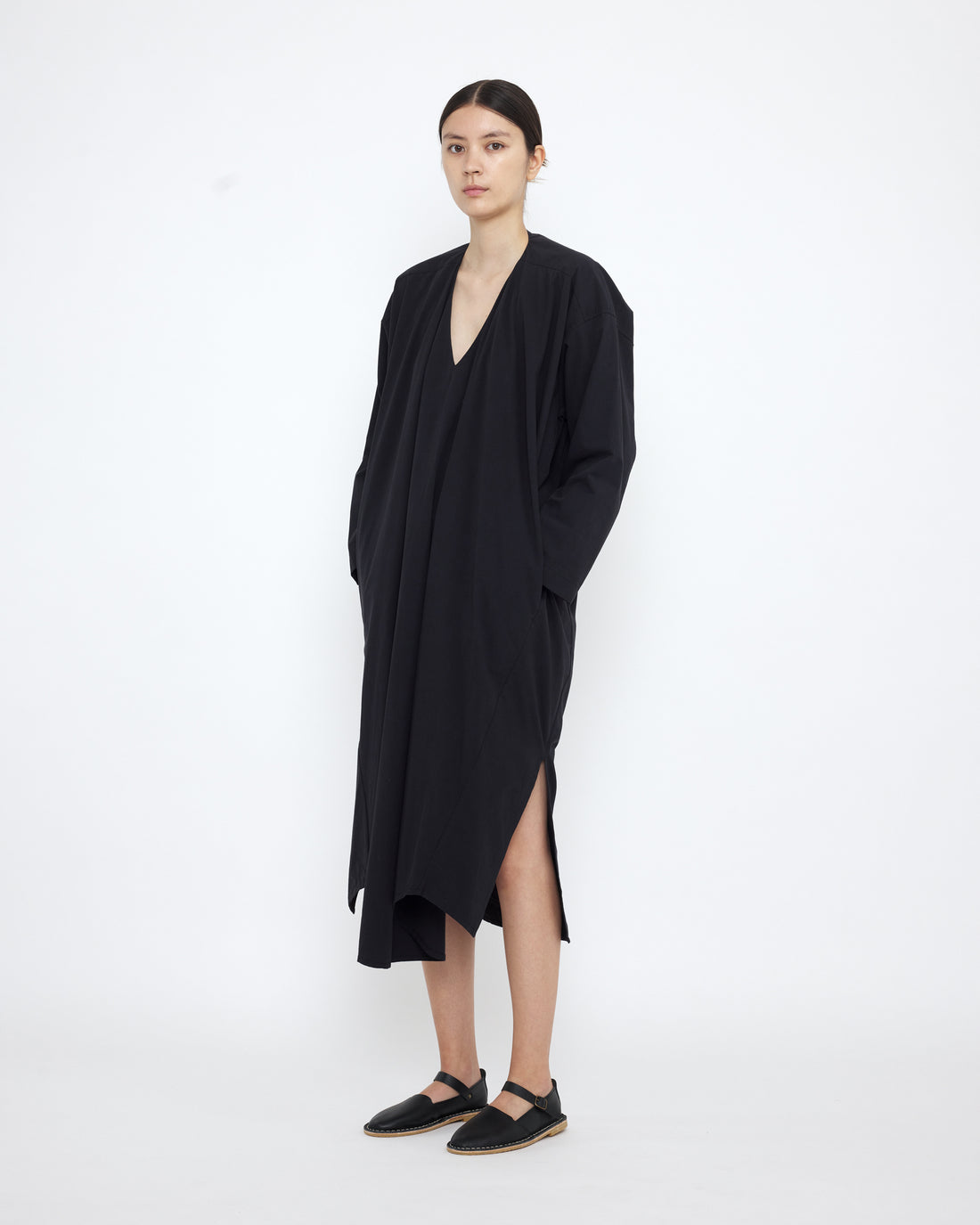 V-Neck Cocoon Midi Dress - SS25 - Black