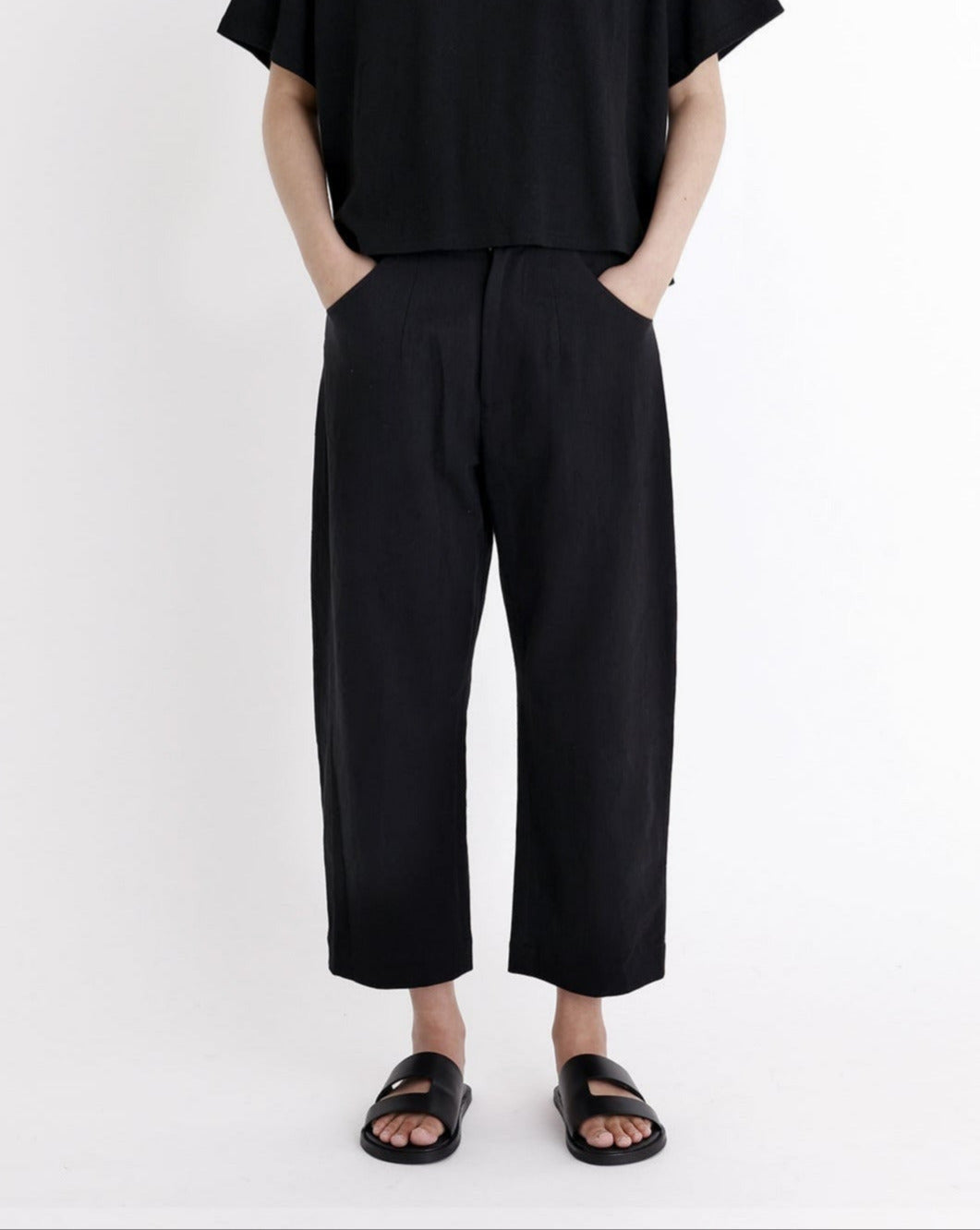 Signature Curve Legged Trouser - Black