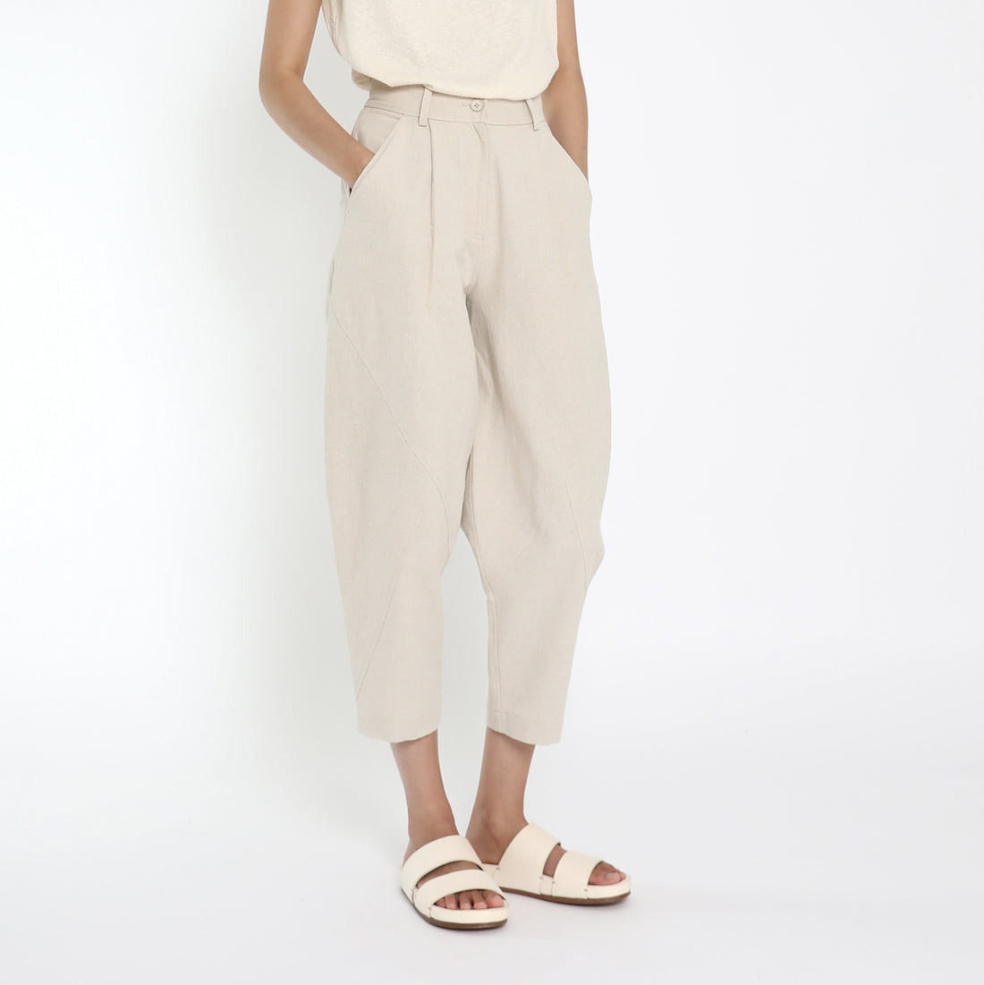 Signature Lantern Trouser - Oatmeal
