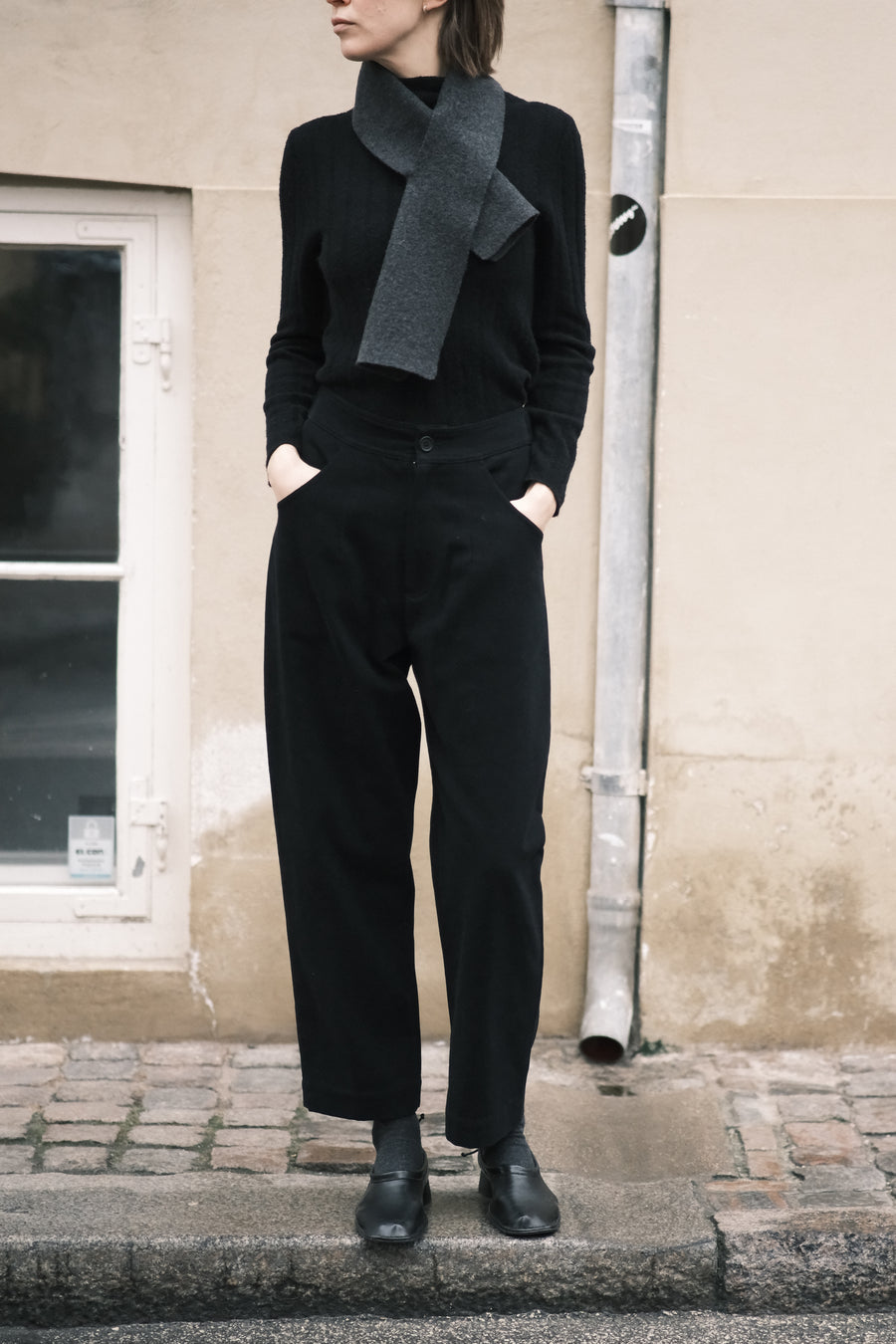 Signature Curve Legged Trouser - Fall Edition - Black