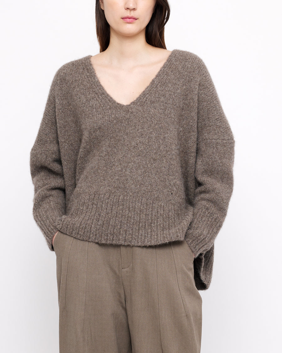 Chunky V-Neck - FW24 - Umber