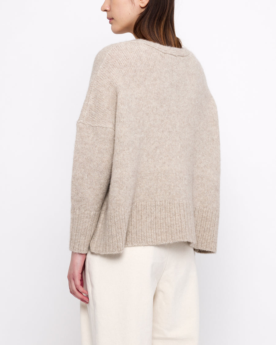 Chunky V-Neck - FW24 - Light Taupe