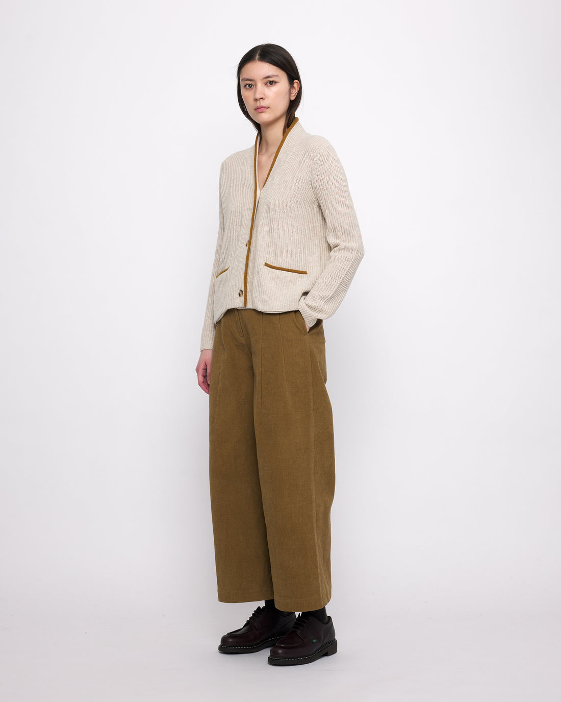 V-Neck Pockets Trimmed Cardigan - FW24 - White Dove (Mustard)