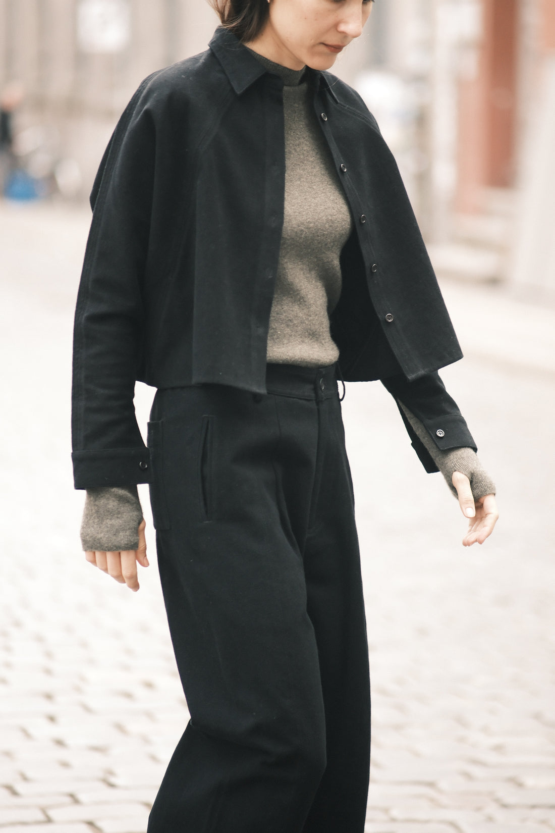 Signature 3/4 Cropped Shirt Jacket - Brushed Canvas Edition - Black