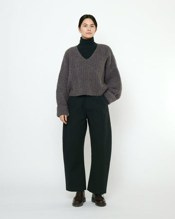 Chunky V-Neck Sweater - FW25 - Plum Gray