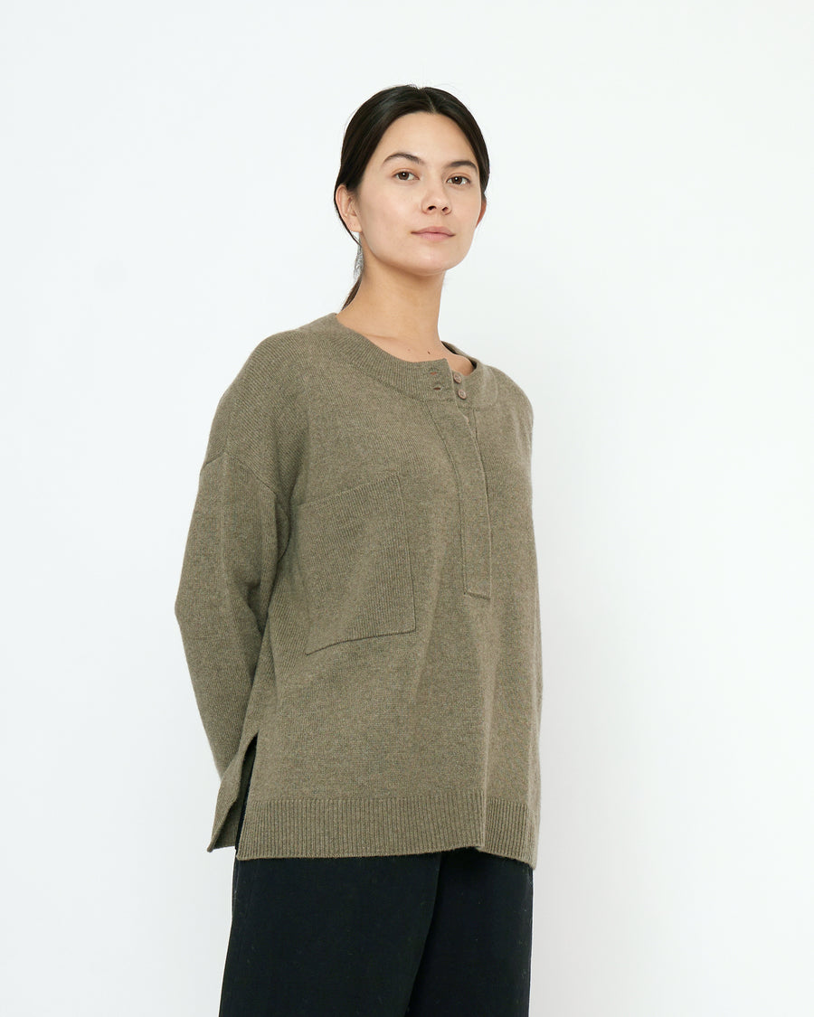 Relaxed Pocket Sweater - FW25 - Sage Gray
