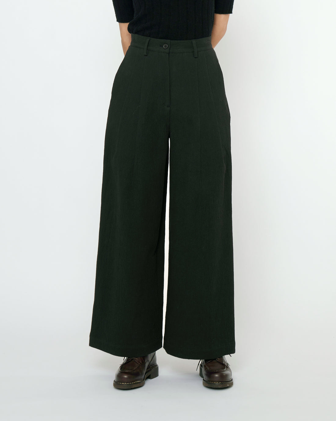 Textured Wide-Legged Skate Trouser - FW25 - Black