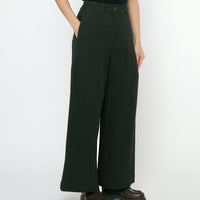 Textured Wide-Legged Skate Trouser - FW25 - Black