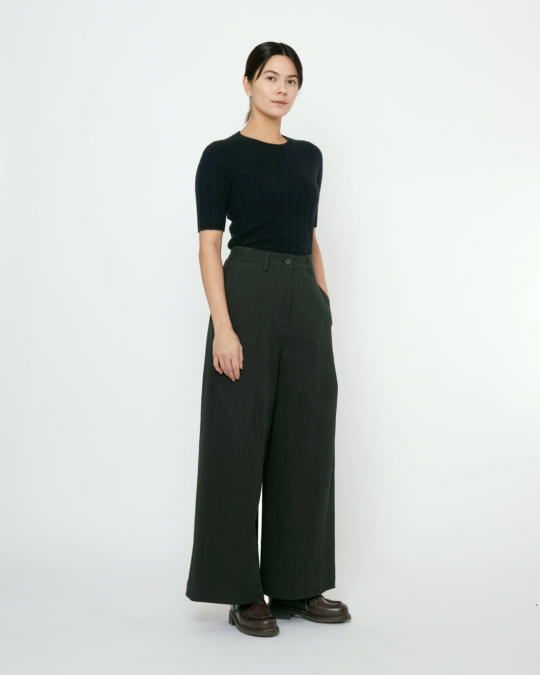 Textured Wide-Legged Skate Trouser - FW25 - Black