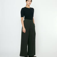 Textured Wide-Legged Skate Trouser - FW25 - Black