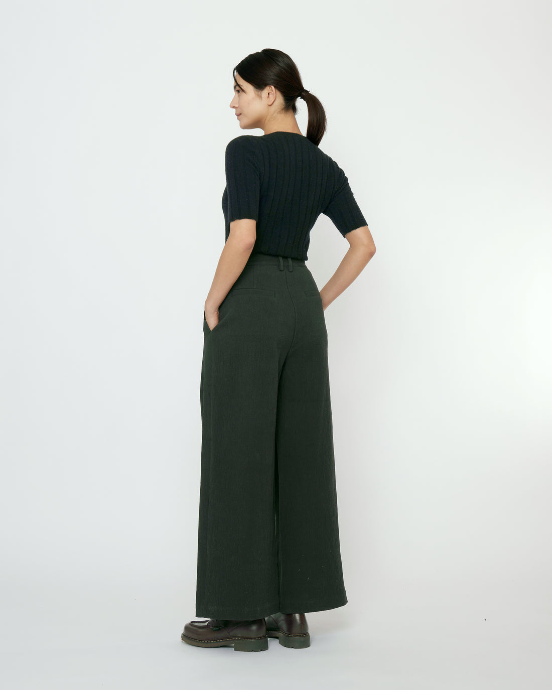 Textured Wide-Legged Skate Trouser - FW25 - Black