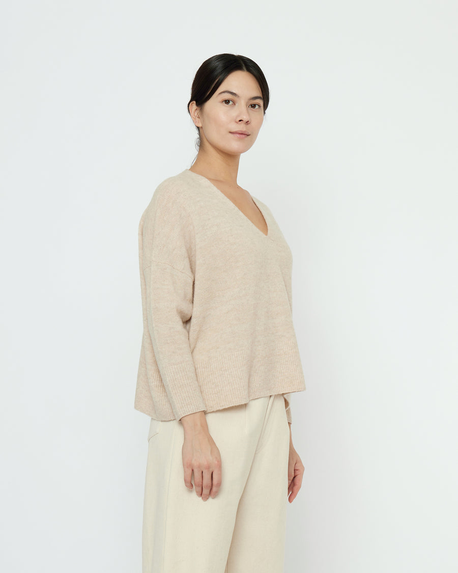 V-Neck Sweater - FW25 - Sand Beige