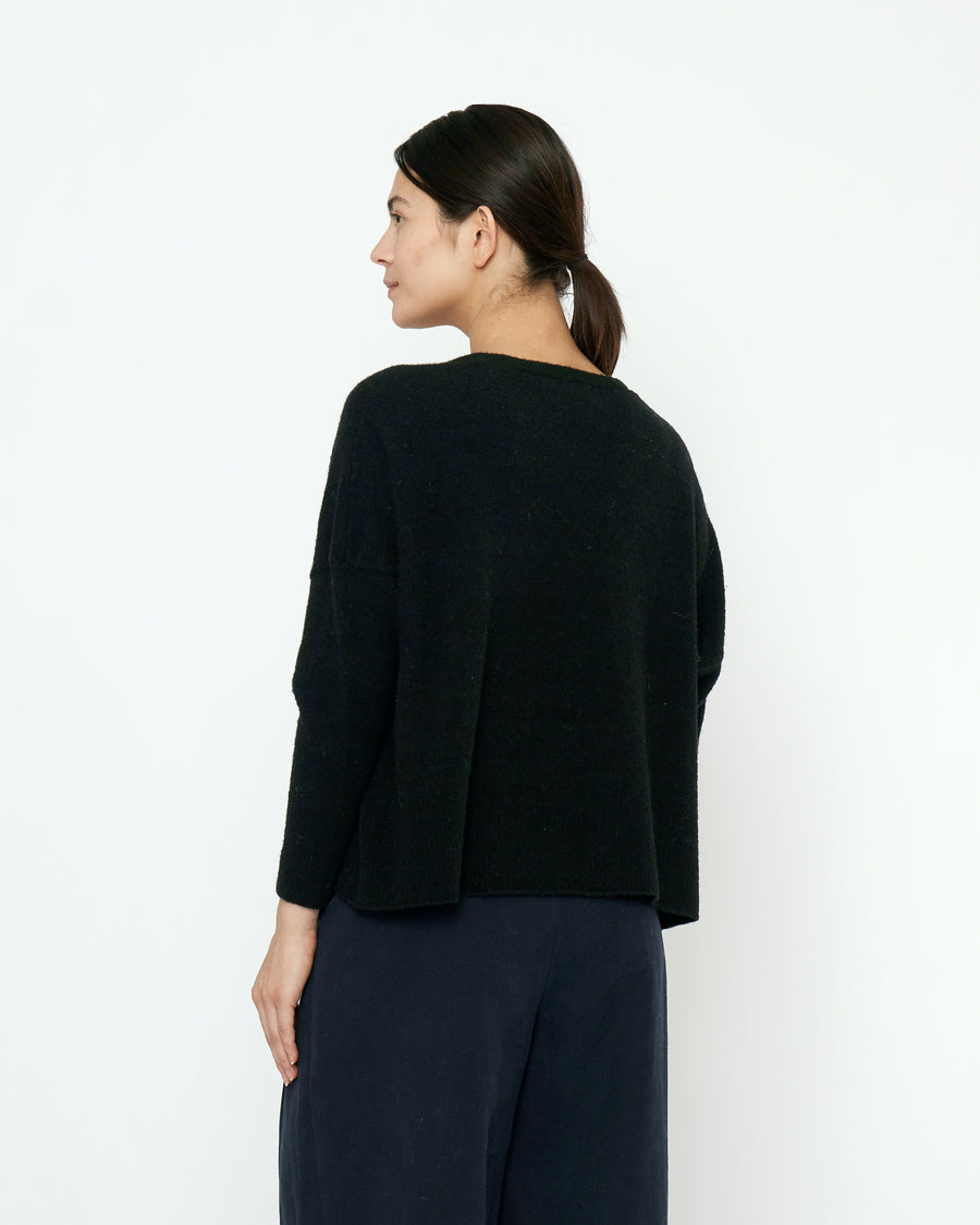 V-Neck Sweater - FW25 - Black