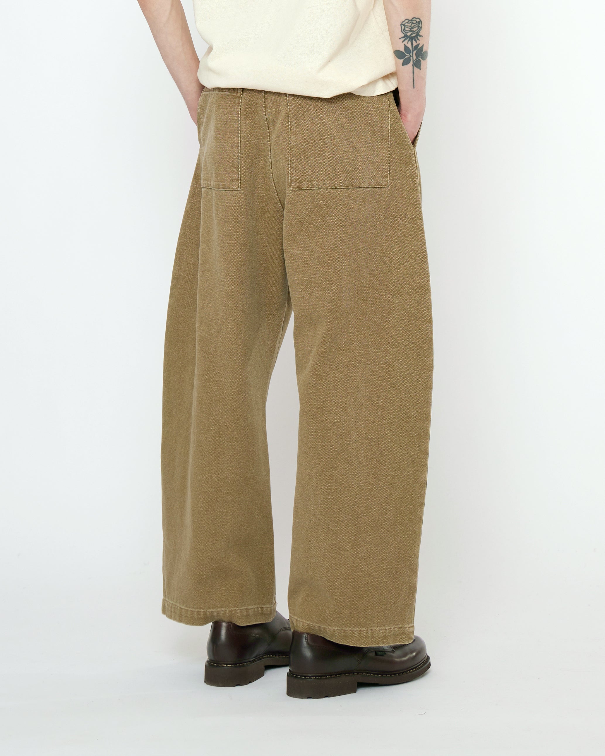 Tailored Curve Legged Trouser - FW25 - Kelp