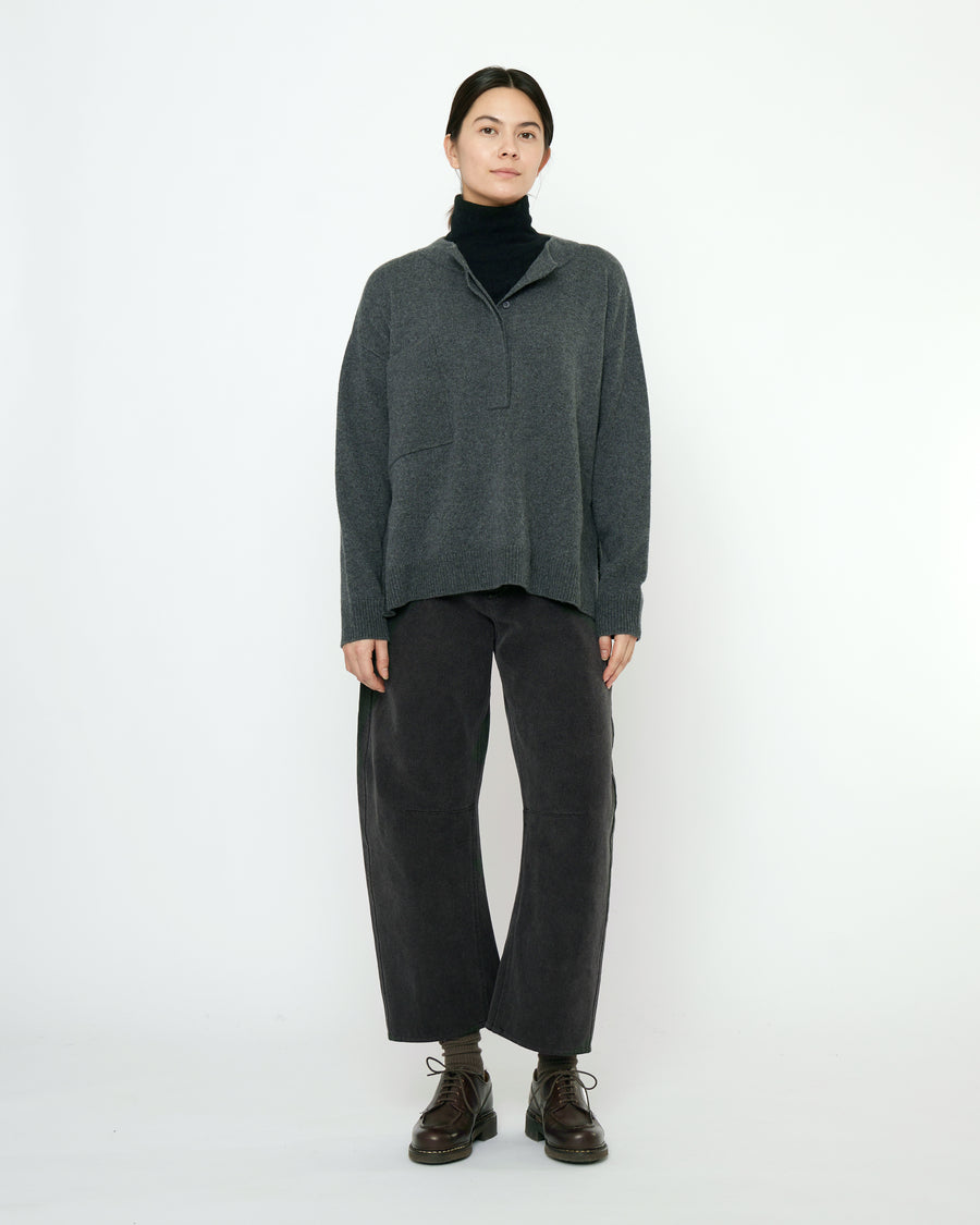 Relaxed Pocket Sweater - FW25 - Gray