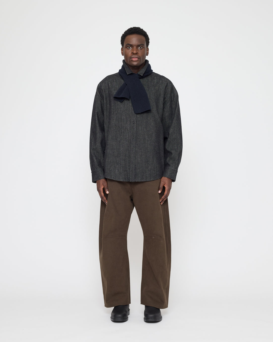 Cross Scarf - FW26 - Navy Black