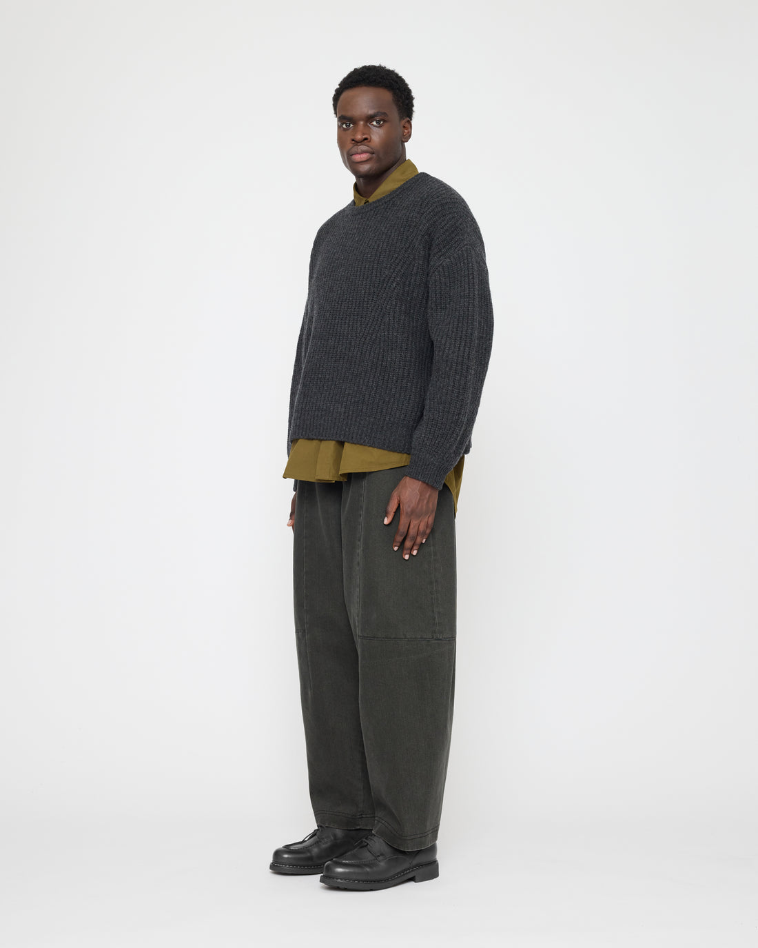 Chunky Poet Sleeves Sweater - FW26 - Charcoal