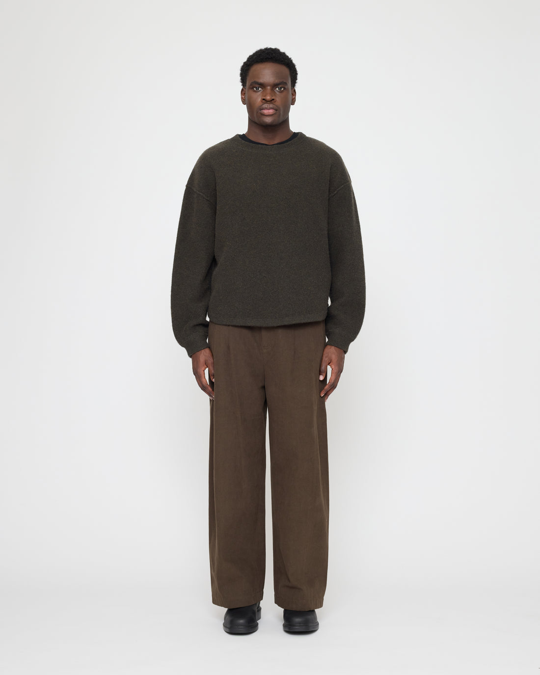 Straight Legged Trouser - FW26 - Taupe Brown
