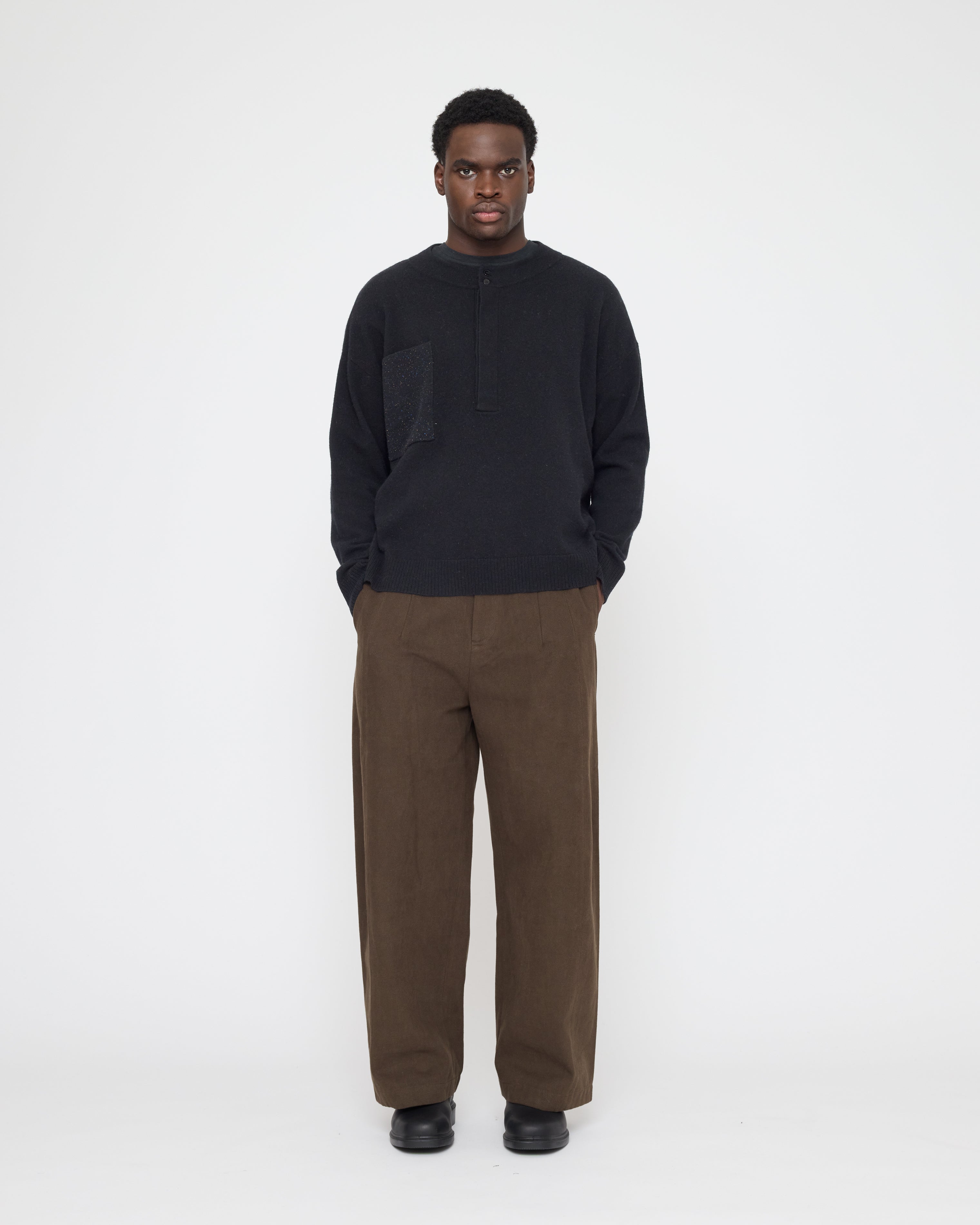 Relaxed Pocket Sweater - FW26 - Black