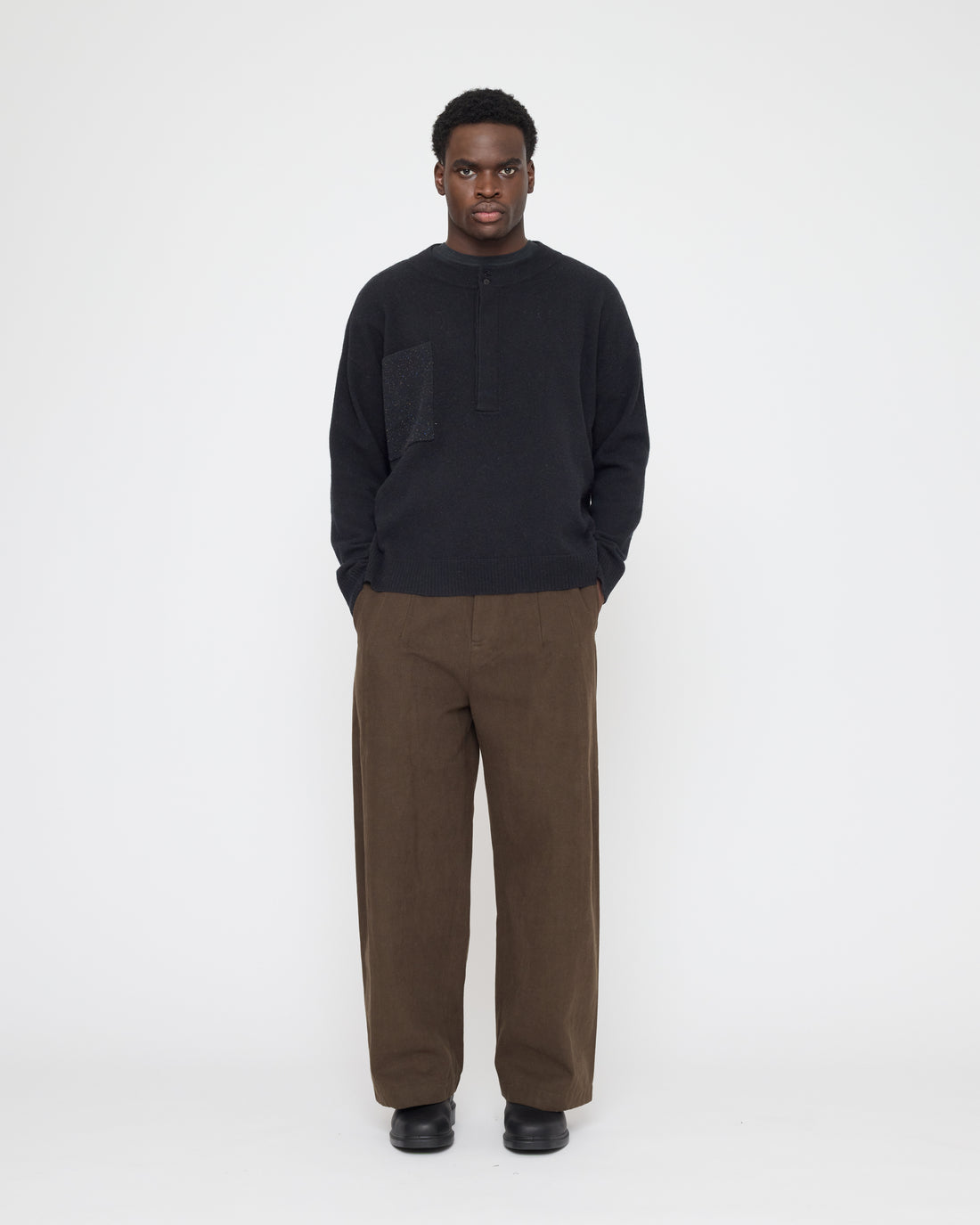 Relaxed Pocket Sweater - FW26 - Black