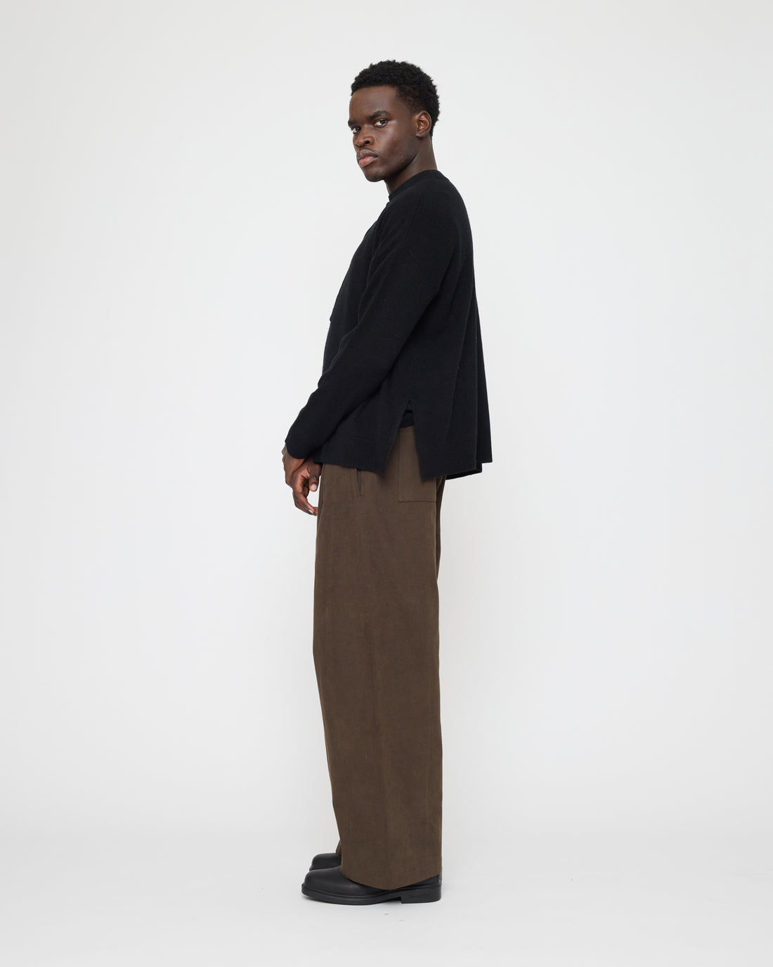 Relaxed Pocket Sweater - FW26 - Black