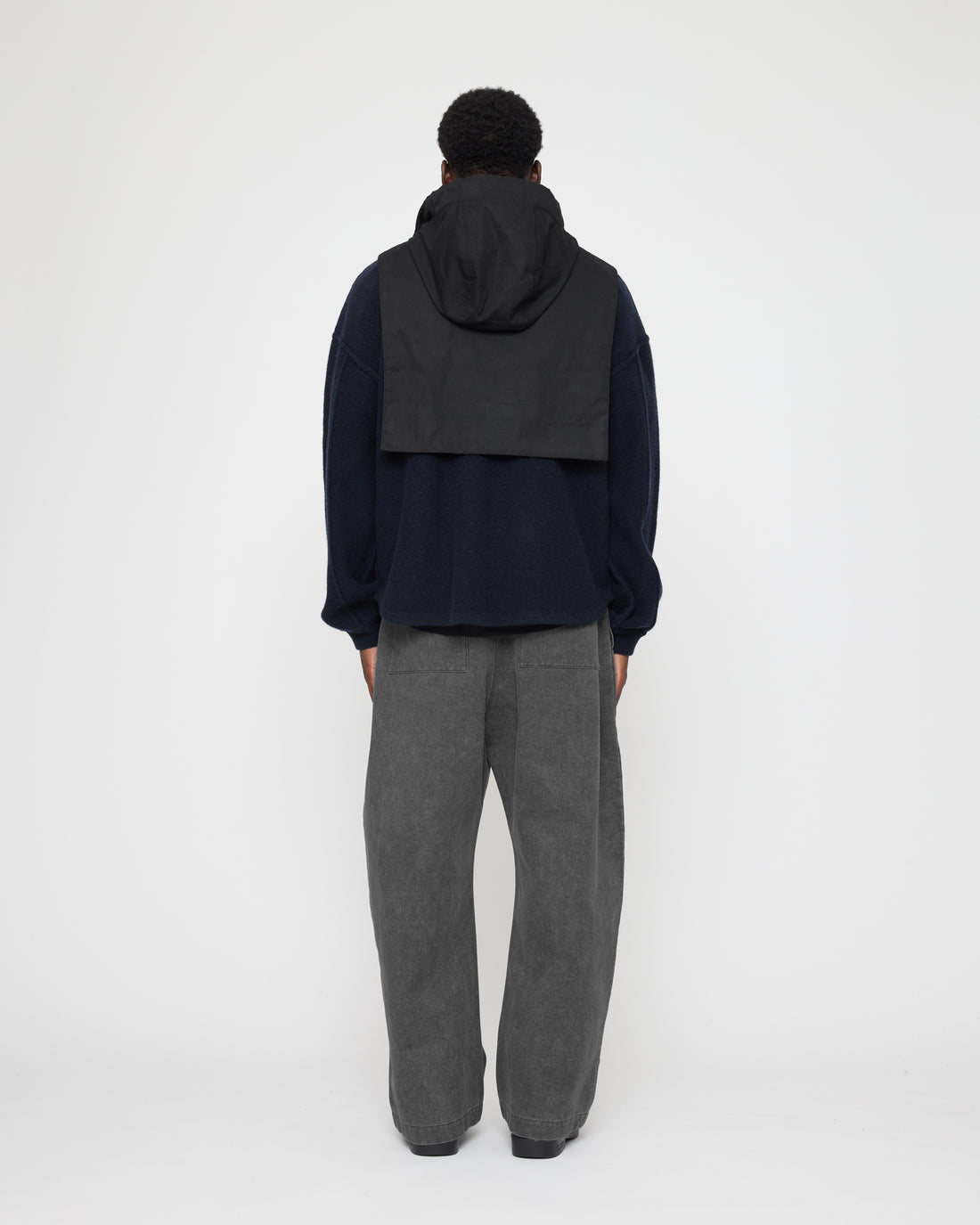 Waxed Hooded Vest - FW26 - Charcoal
