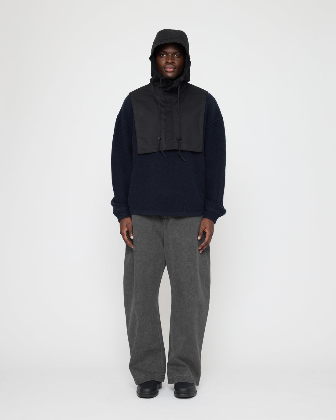 Waxed Hooded Vest - FW26 - Charcoal