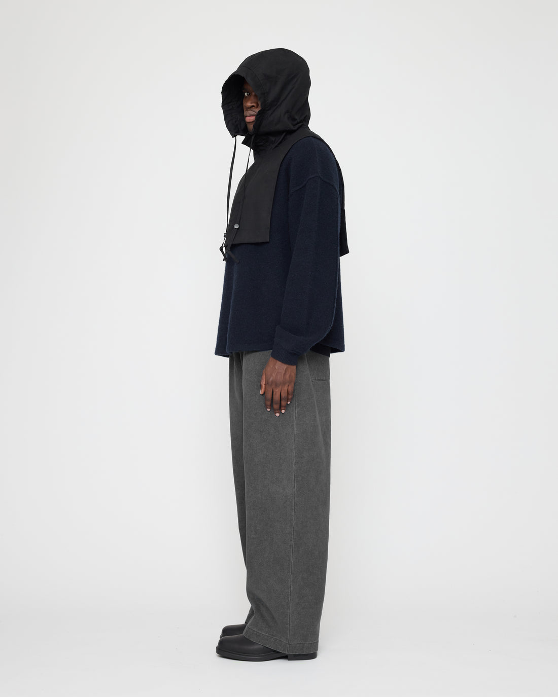 Waxed Hooded Vest - FW26 - Charcoal