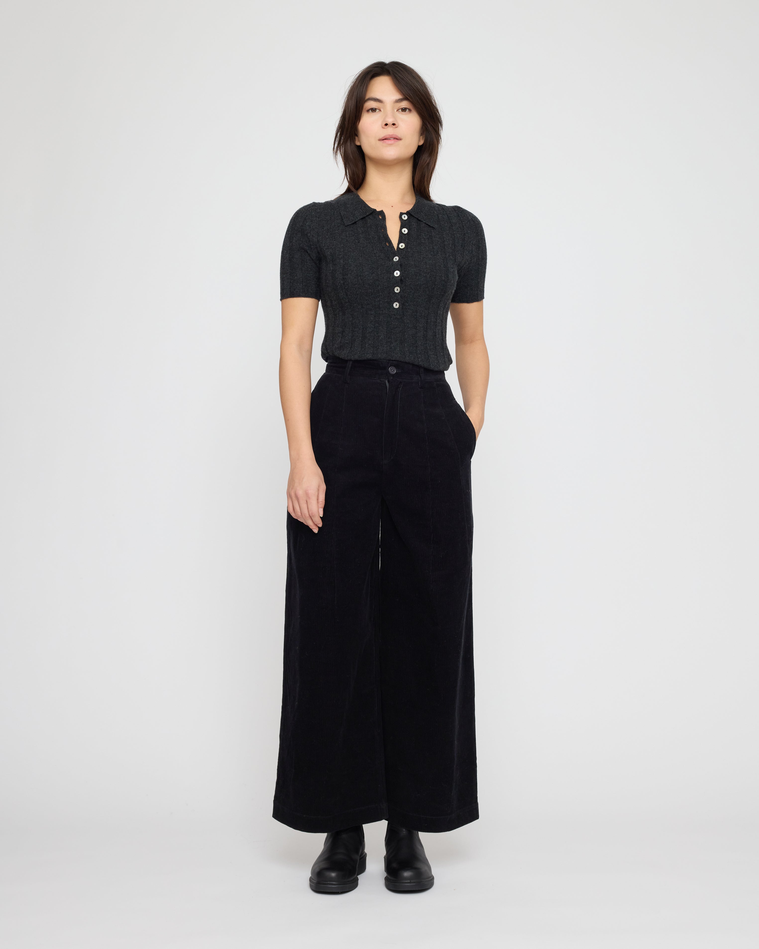 Collared Short Sleeves - FW26 - Charcoal