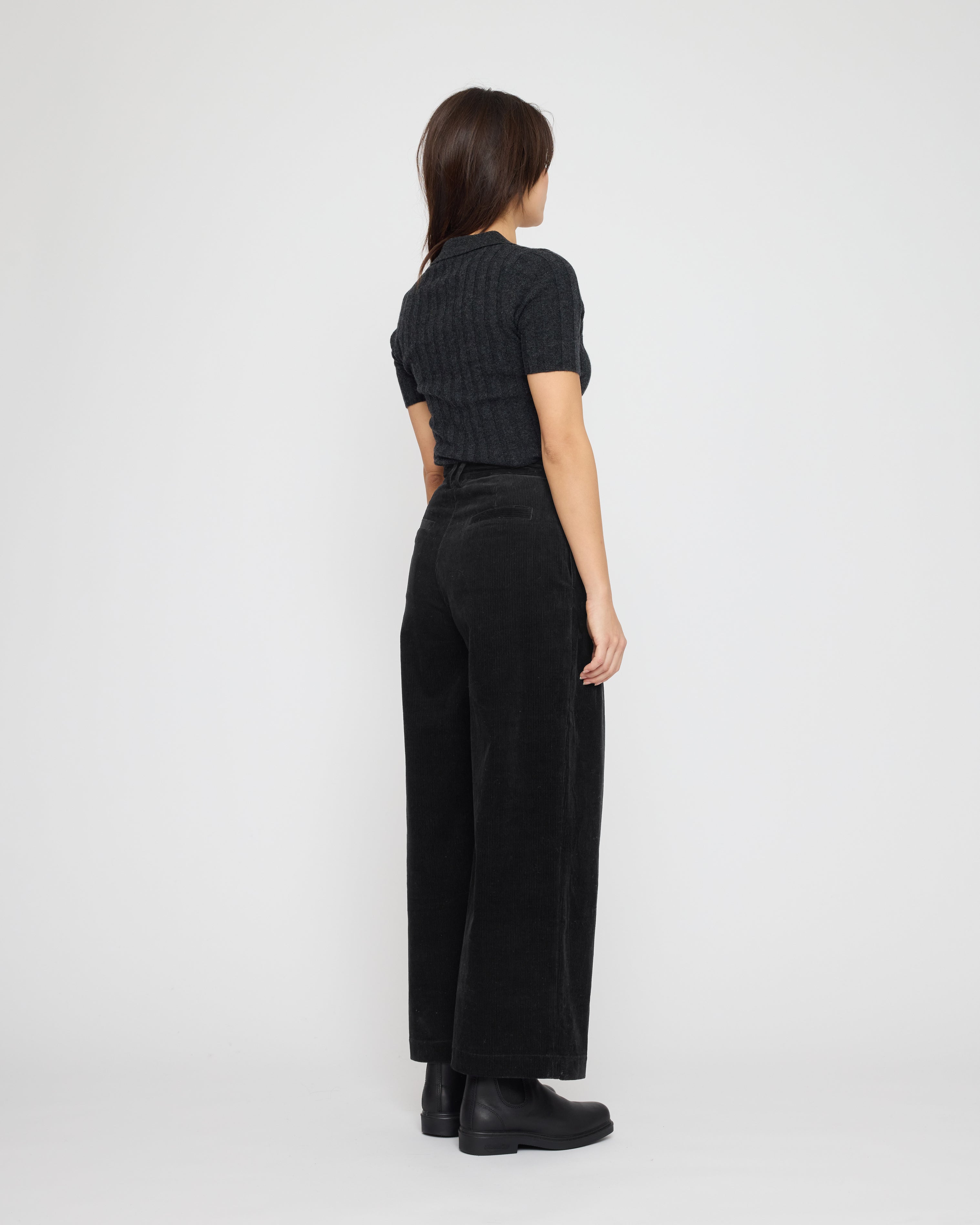 Collared Short Sleeves - FW26 - Charcoal