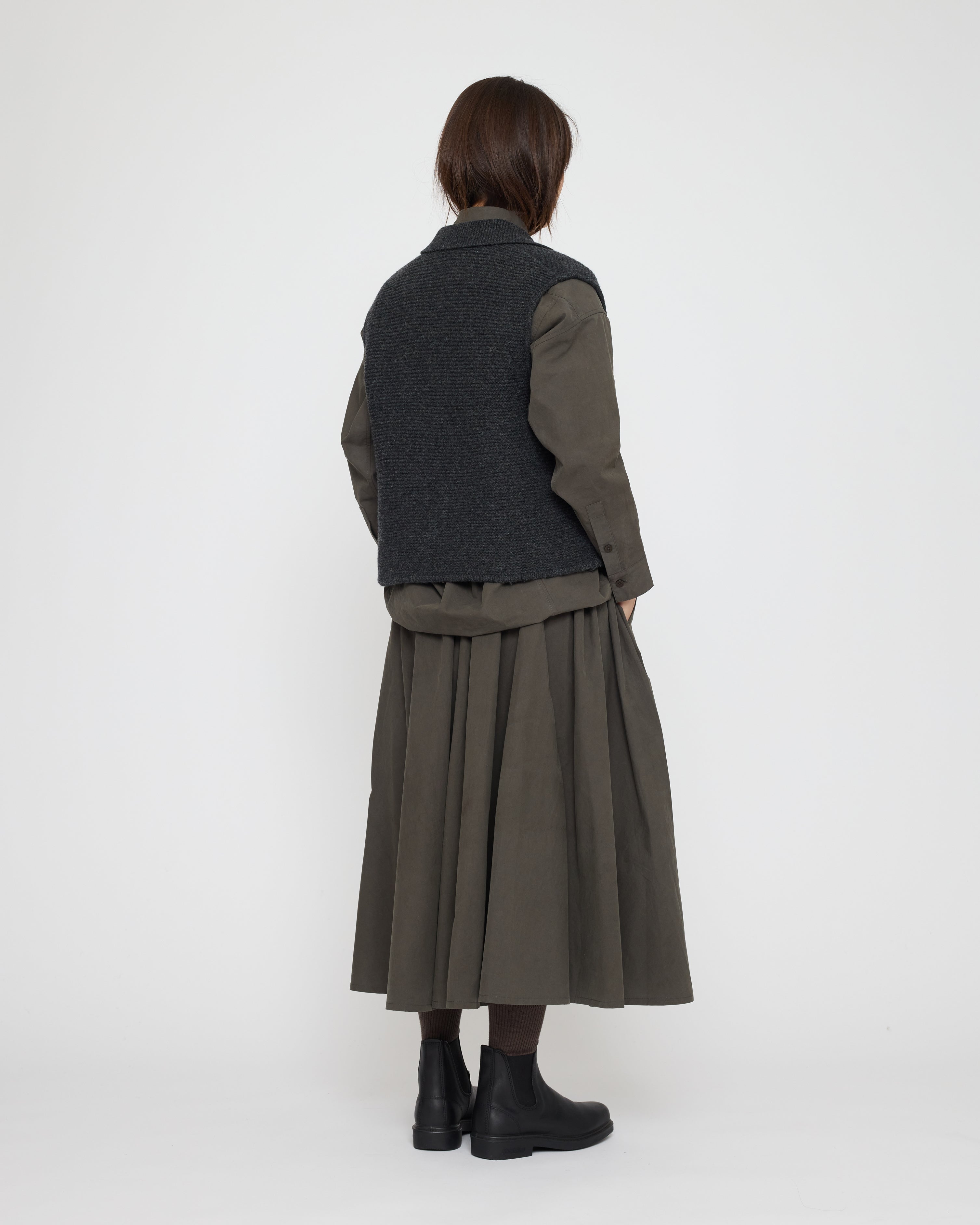 Polo Vest Pullover - FW26 - Charcoal