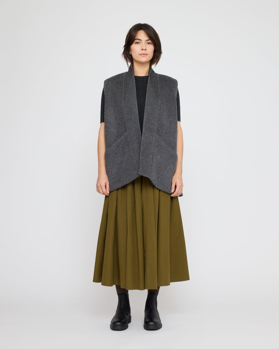 Reversible Wool Vest - FW26 - Charcoal & Gray