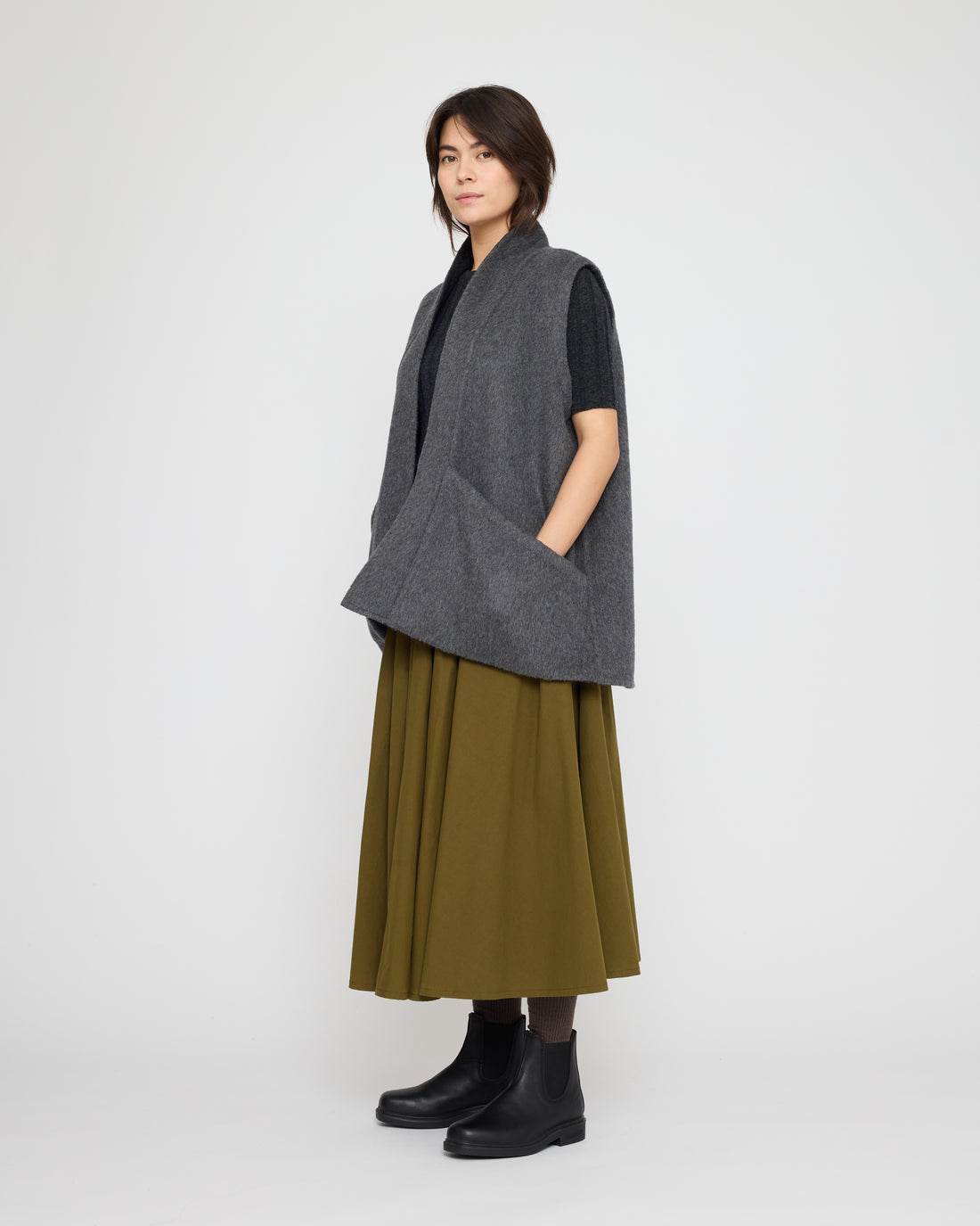 Reversible Wool Vest - FW26 - Charcoal & Gray
