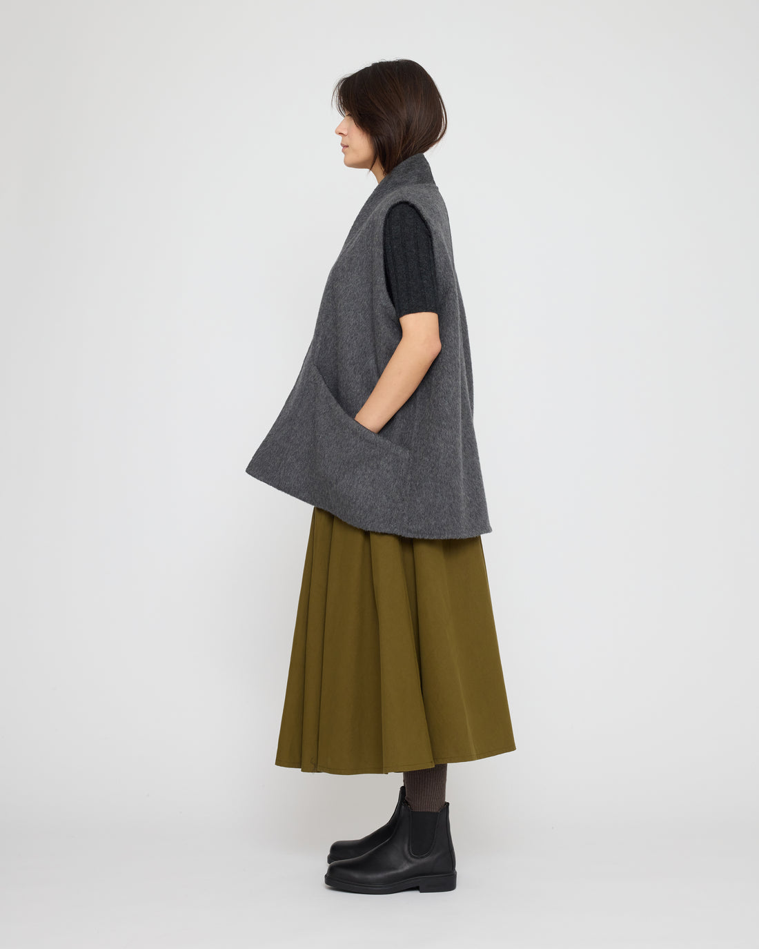 Reversible Wool Vest - FW26 - Charcoal & Gray