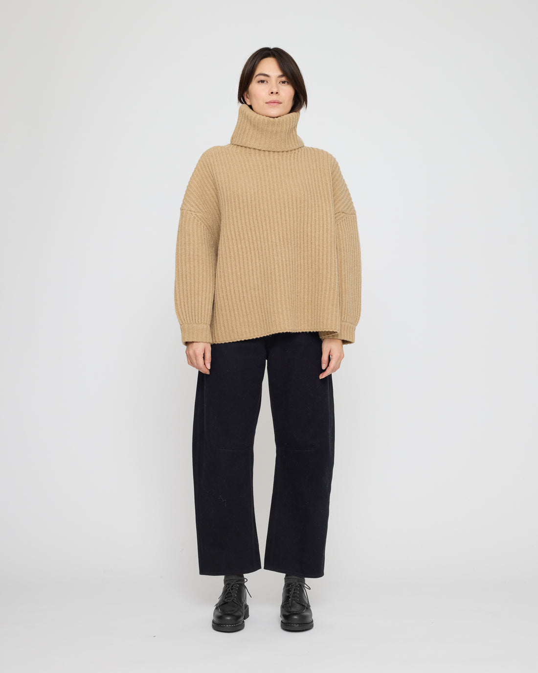 Chunky Ribbed Turtleneck Sweater - FW26 - Caramel