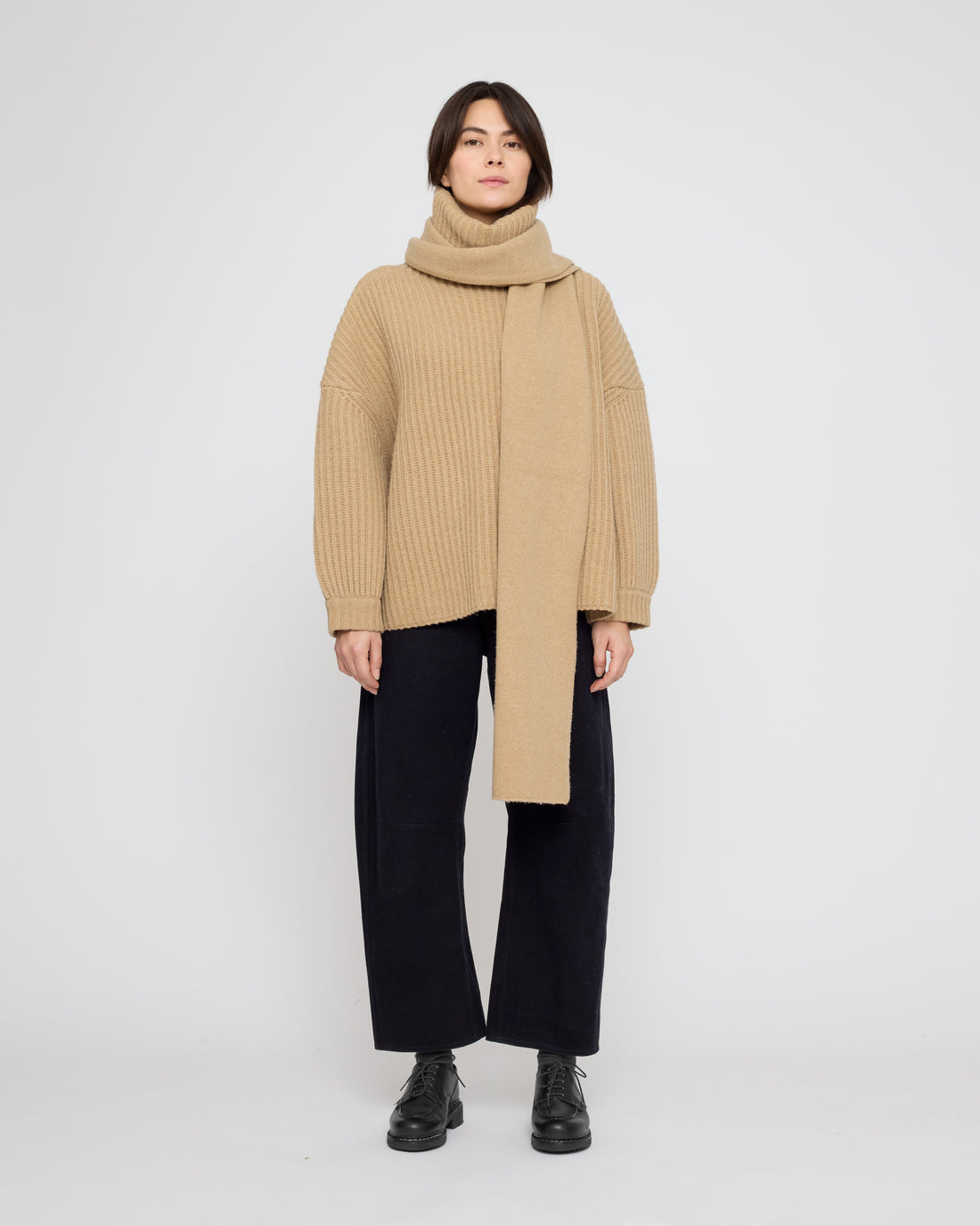 Long Wool Scarf - FW26 - Caramel