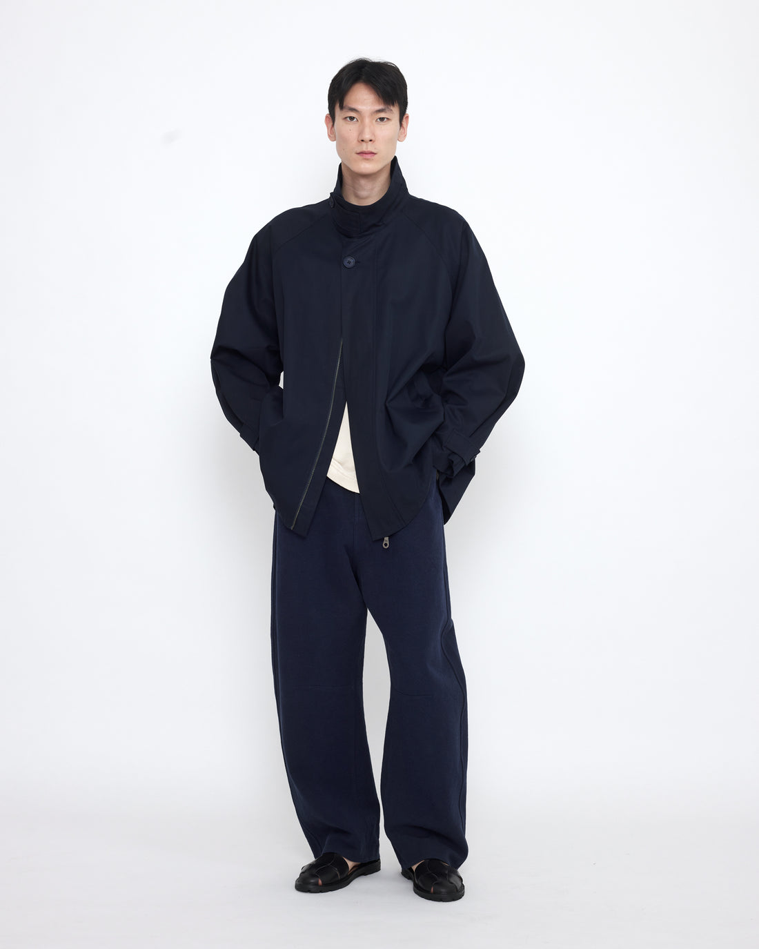 Short Spring Trench - SS25 - Navy