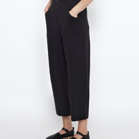 Signature Curve Legged Trouser - Spring Edition - Black