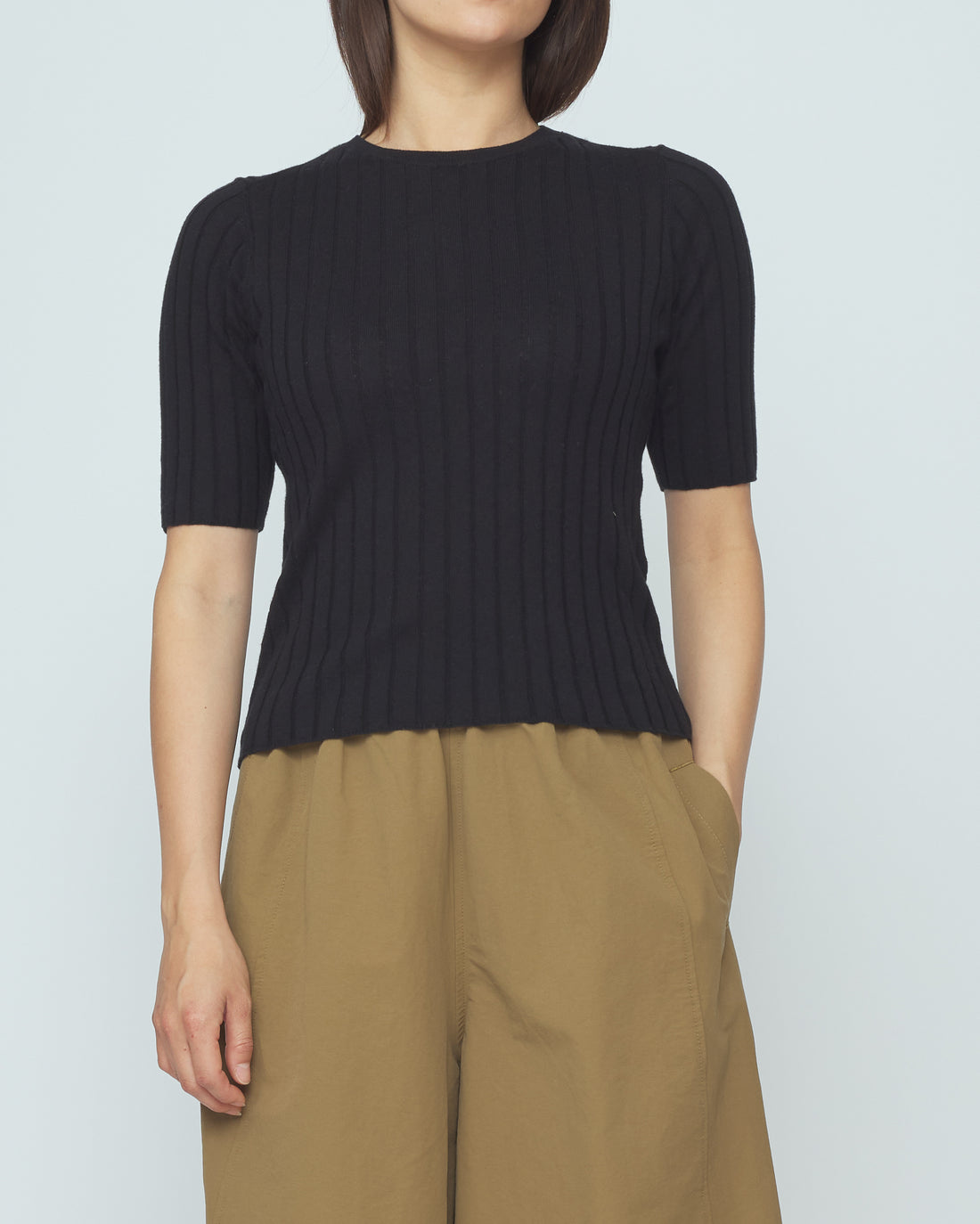 Ribbed Short Sleeves - SS26 - Black