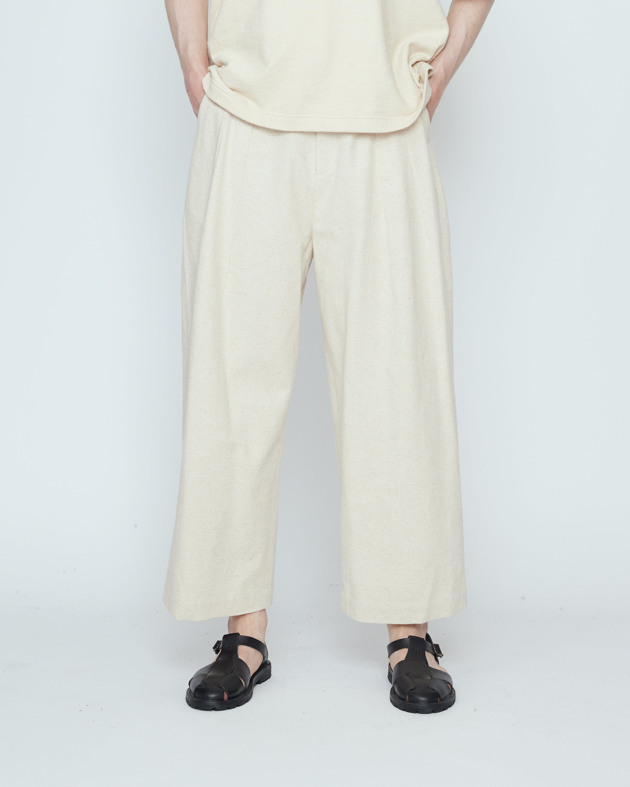 Signature Pleated Trouser - Canvas Edition - Oatmeal