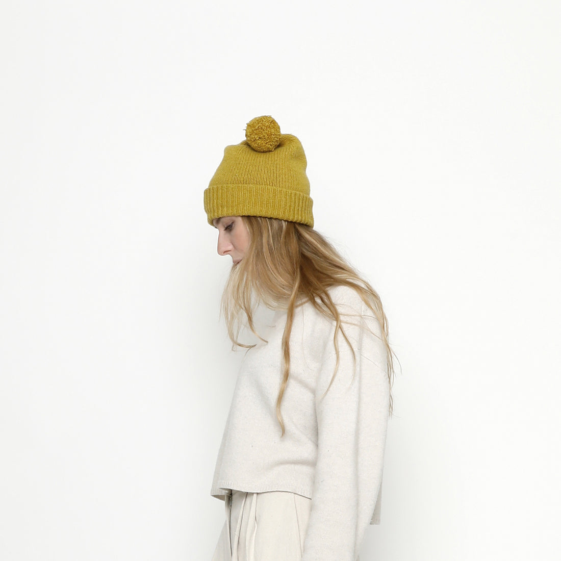 Pom Pom Beanie - FW20